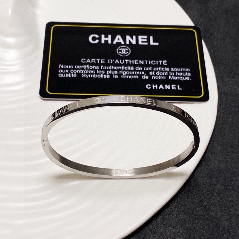 18K Chanel White Gold Bracelet