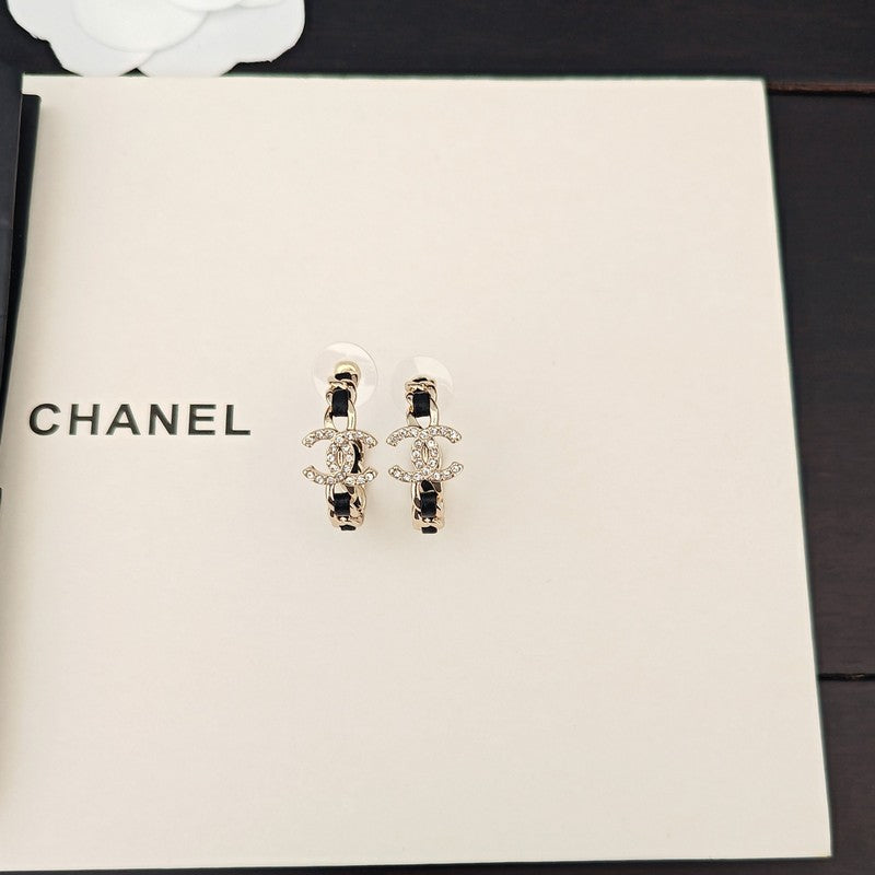 18K Chanel Diamond Cirle Leather Earrings