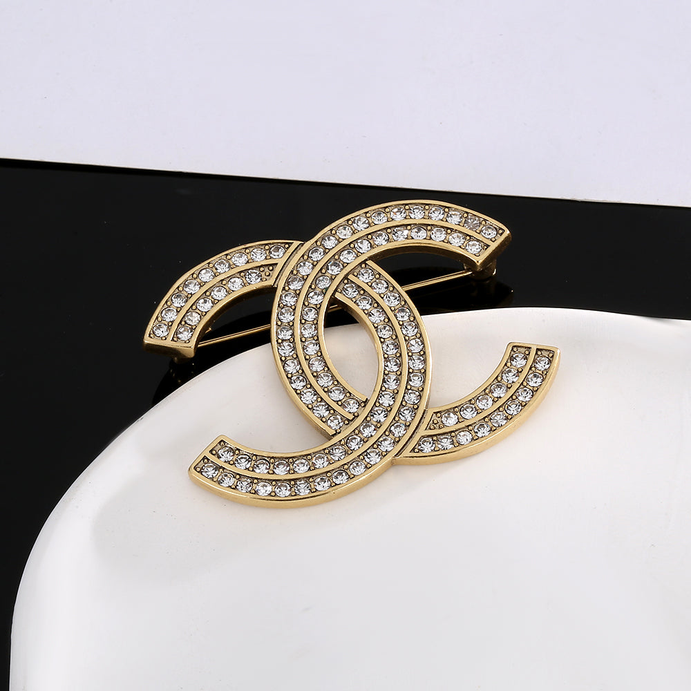 18K Chanel Diamonds Brooch