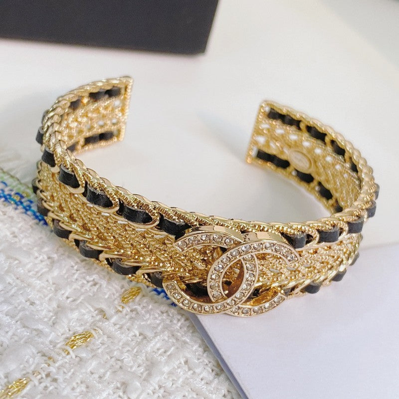 18K Chanel Strass Cuff Bracelet