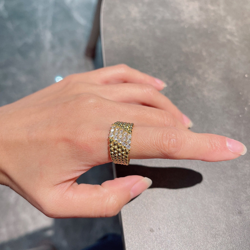 18K Van Cleef & Arpels Perlee Diamonds Five Rows Ring