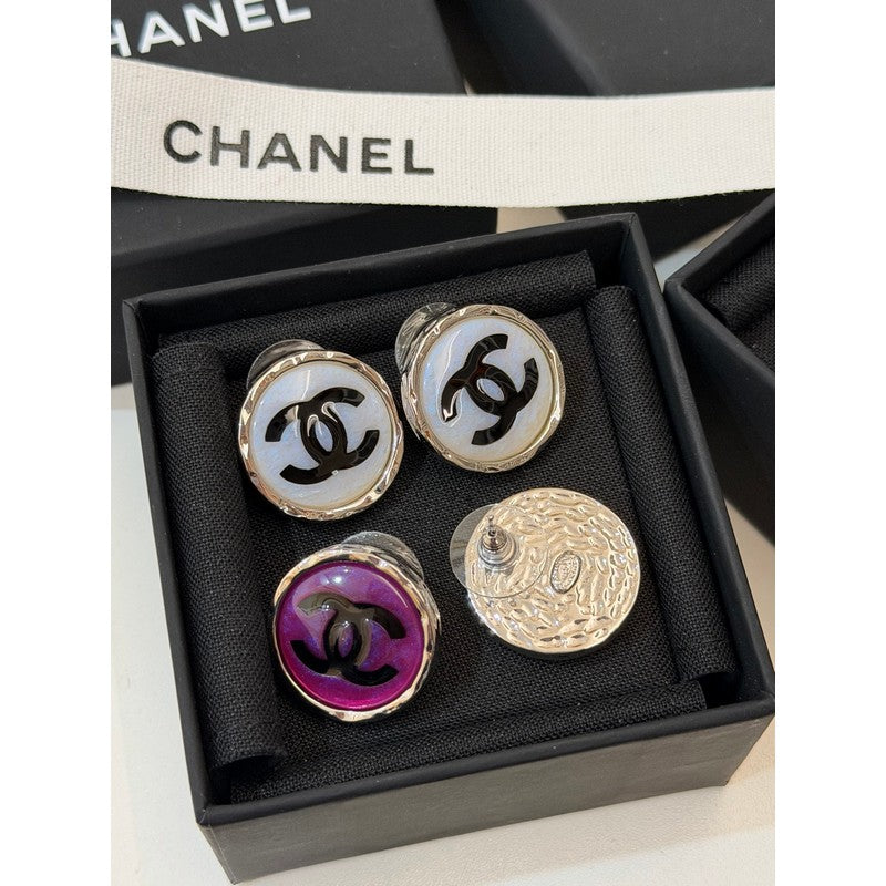 18K Chanel White & Purple Round Earrings