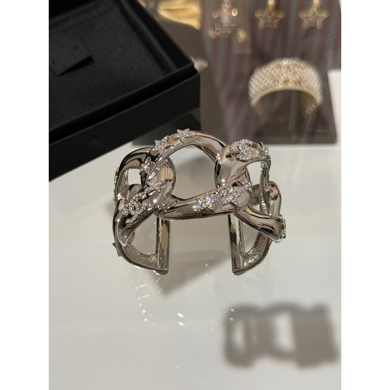 18K Chanel 25S Diamond Star Wide Gold Bracelet