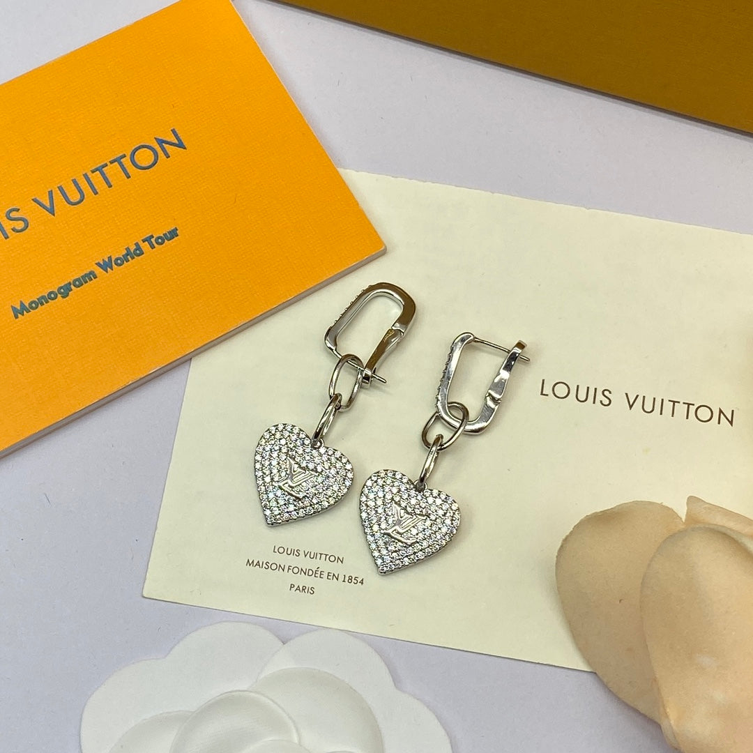 18K Louis Vuitton Diamond Heart Earrings