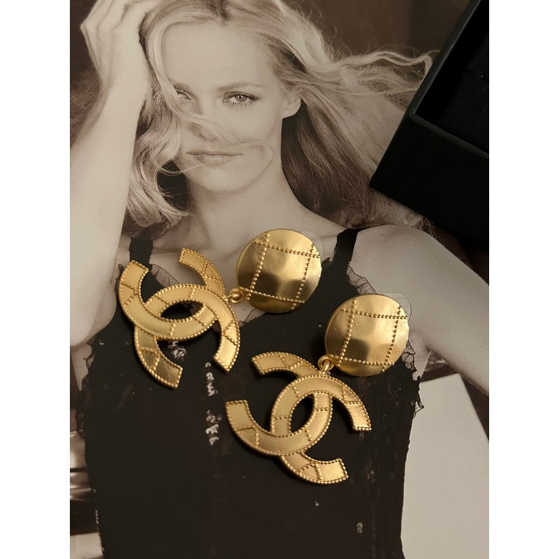 18K Chanel Gold Pendant Earrings