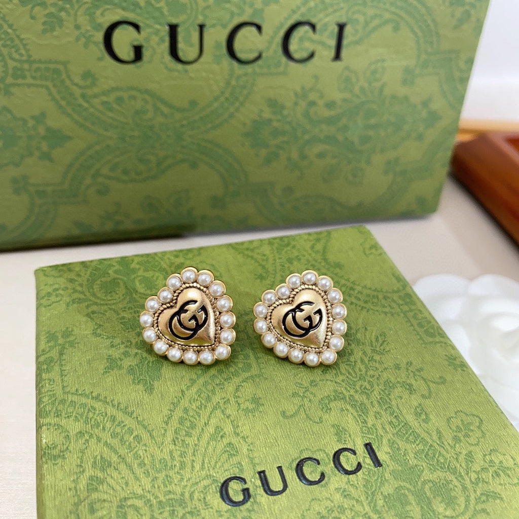 18K Gucci Heart Pearl Earrings