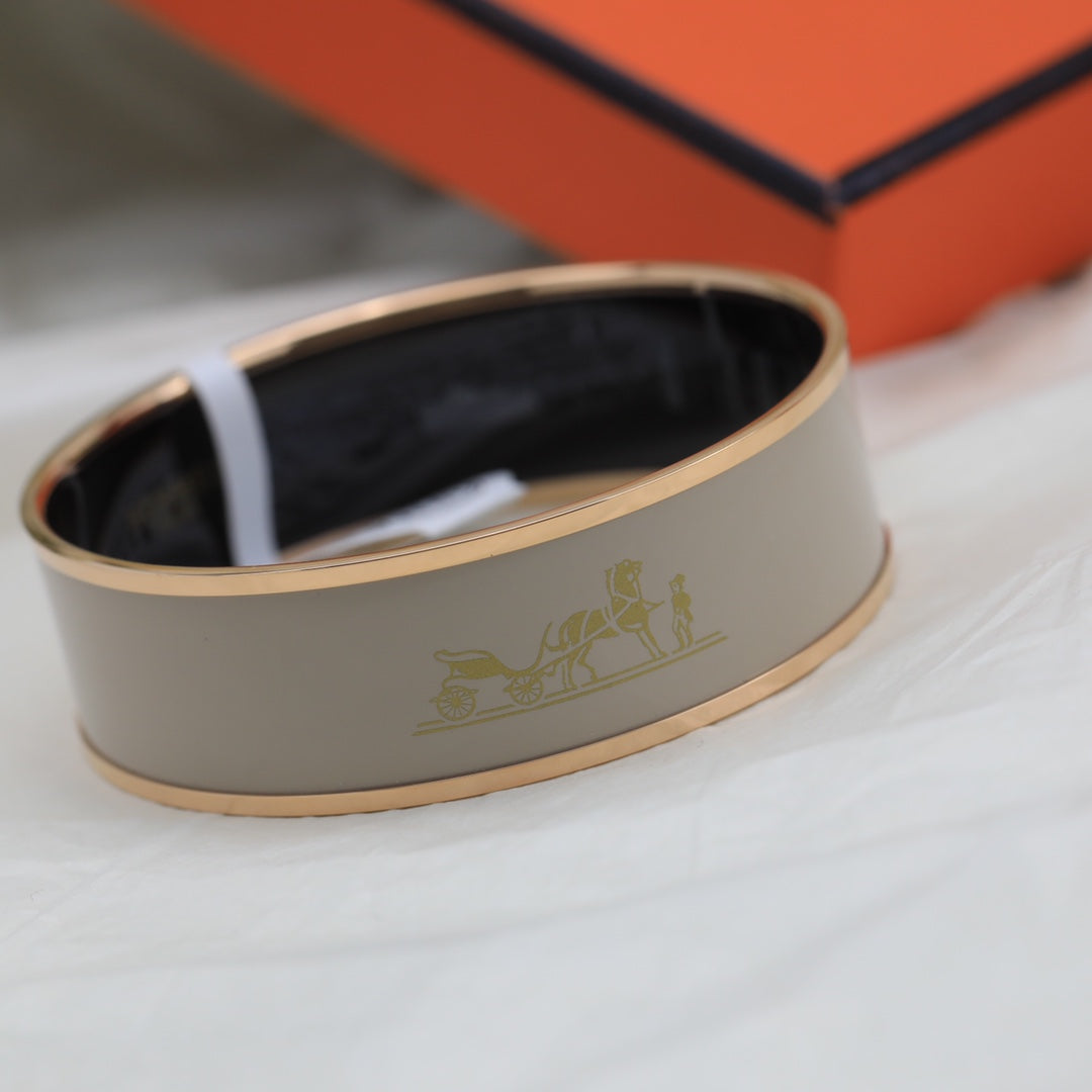 18K Enamel Wide Bangle Hermes Bracelet