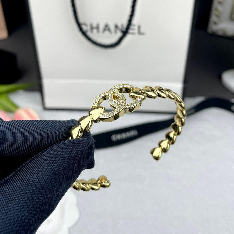 18K Chanel Diamond Heart Open Cuff Bracelet