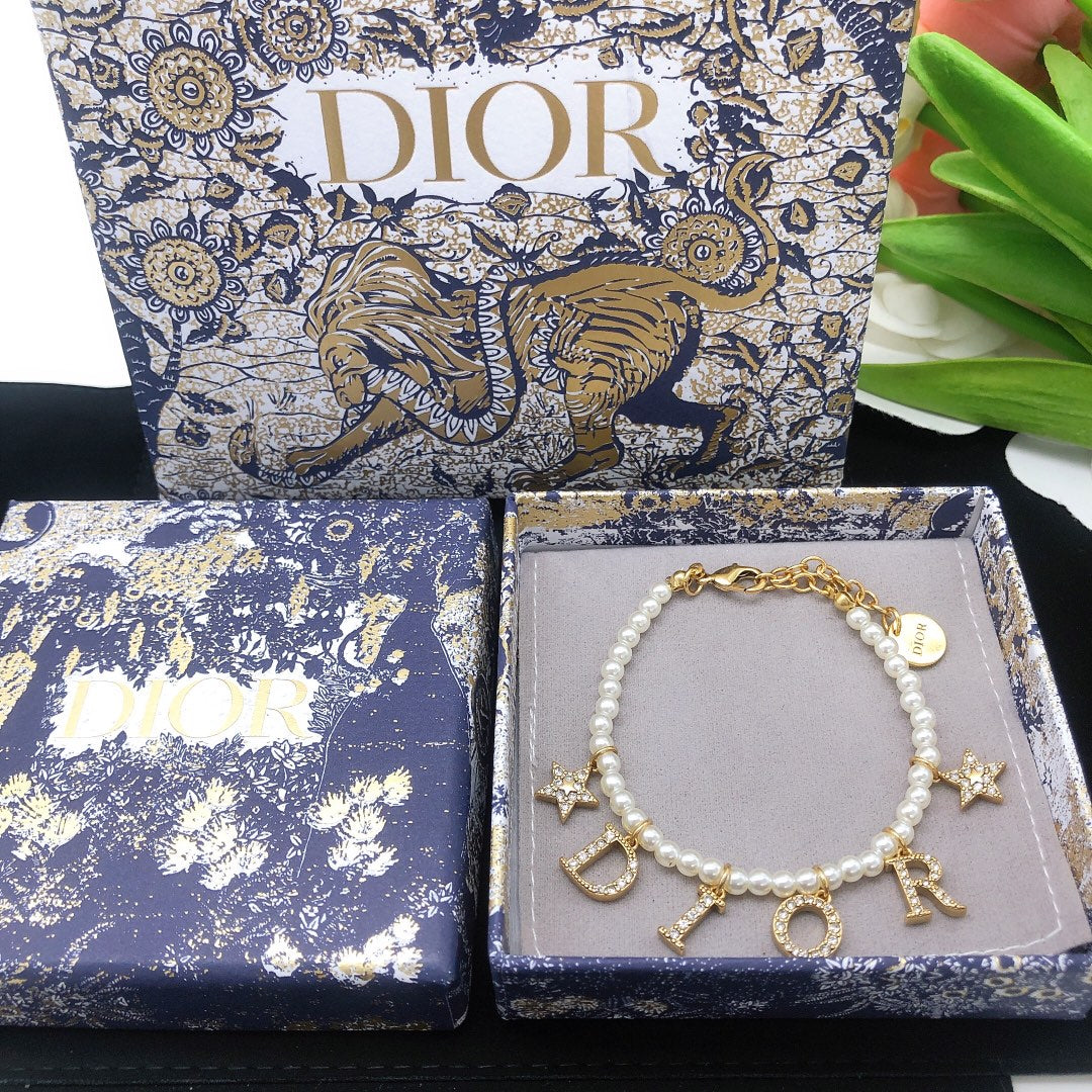 18K Dior Pearl Bracelet