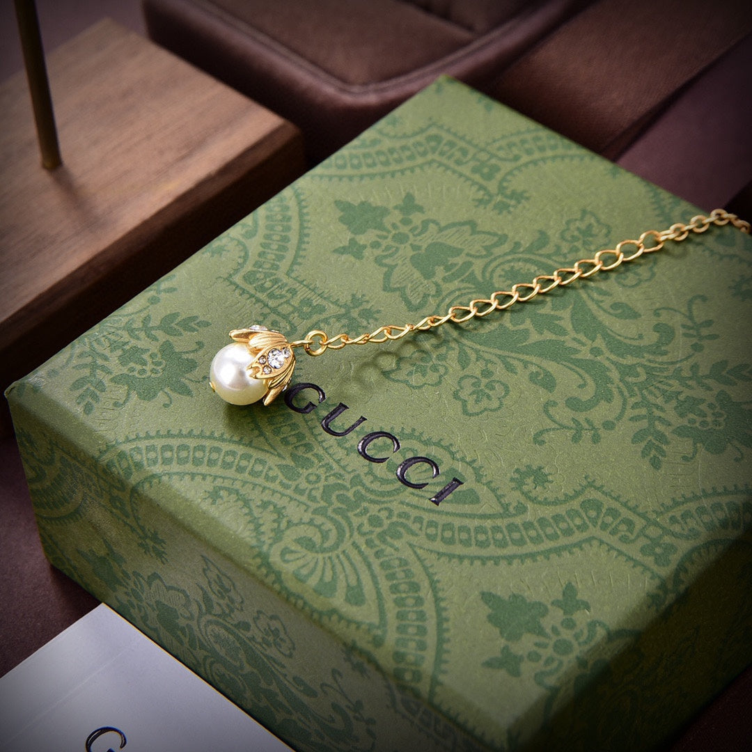 18K Gucci Fashion Show Chain Necklace