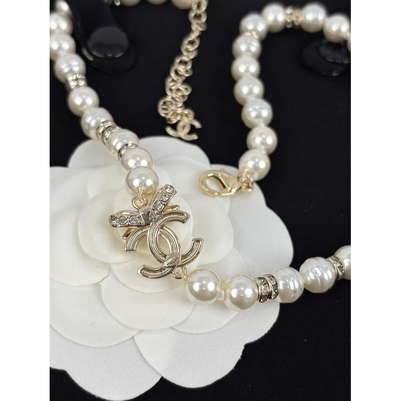 18K Chanel Bow Diamond Pearl Necklace