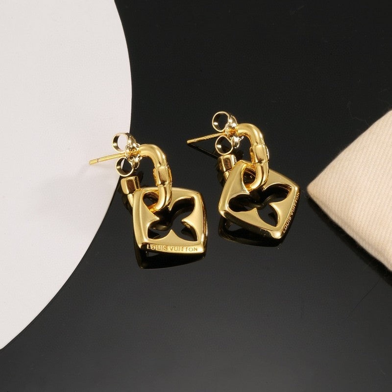 18K Louis Vuitton Blossom Earrings