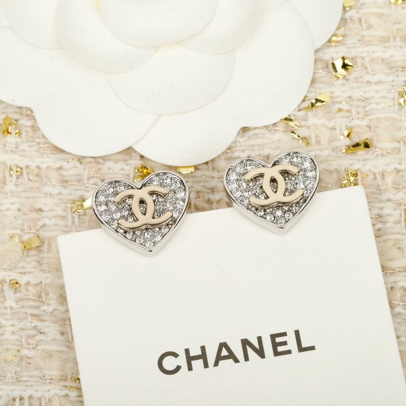 18K Chanel Diamond Heart Gold Earrings