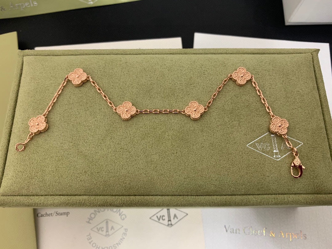 18K Van Cleef & Arpels Sweet Alhambra Six Motifs Bracelet