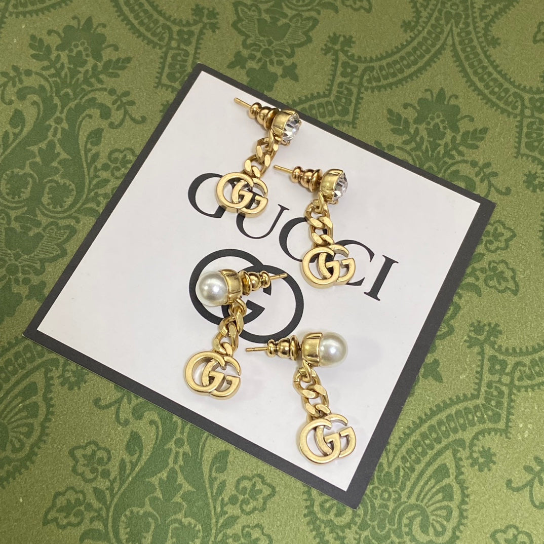 18K Gucci Chain Earrings