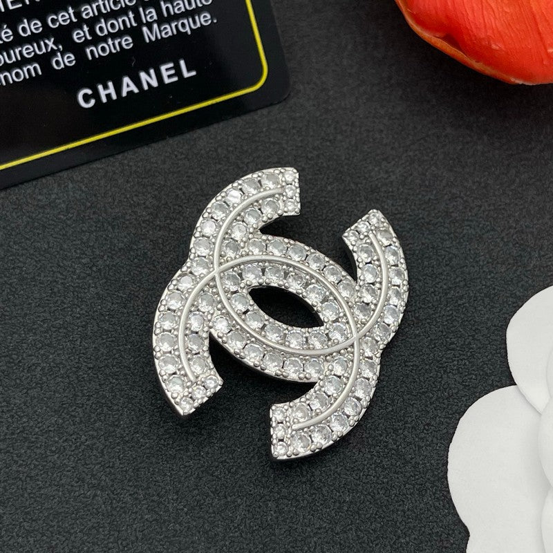 18K Chanel Full Diamond Brooch