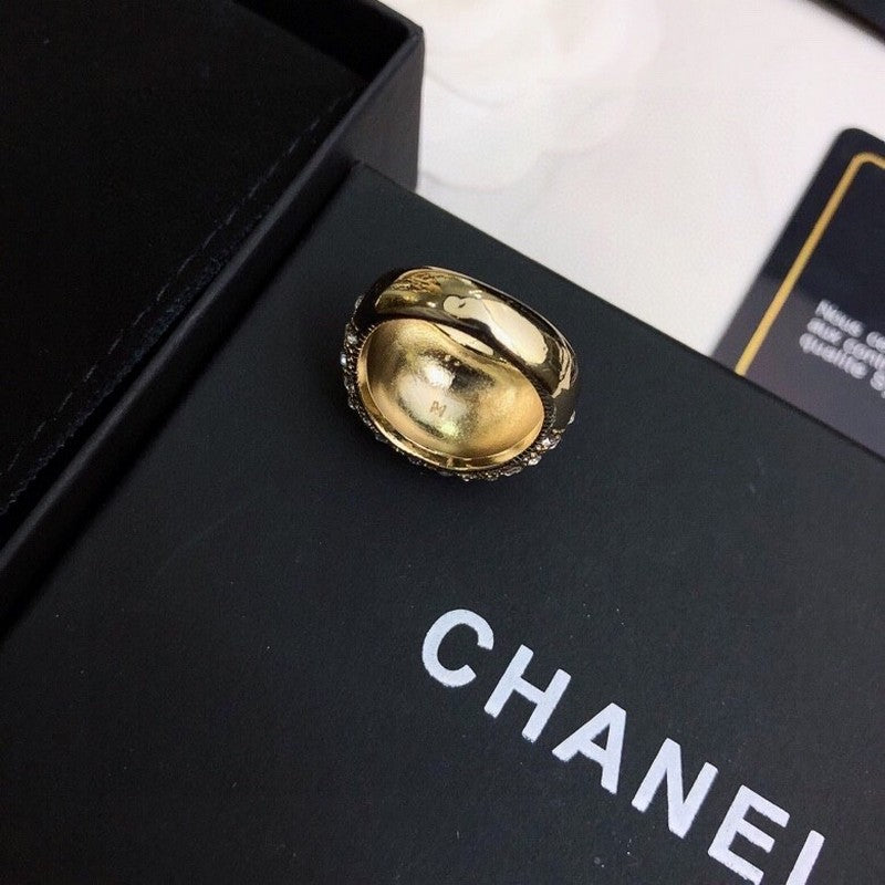 18K Chanel 26C Diamond Ring