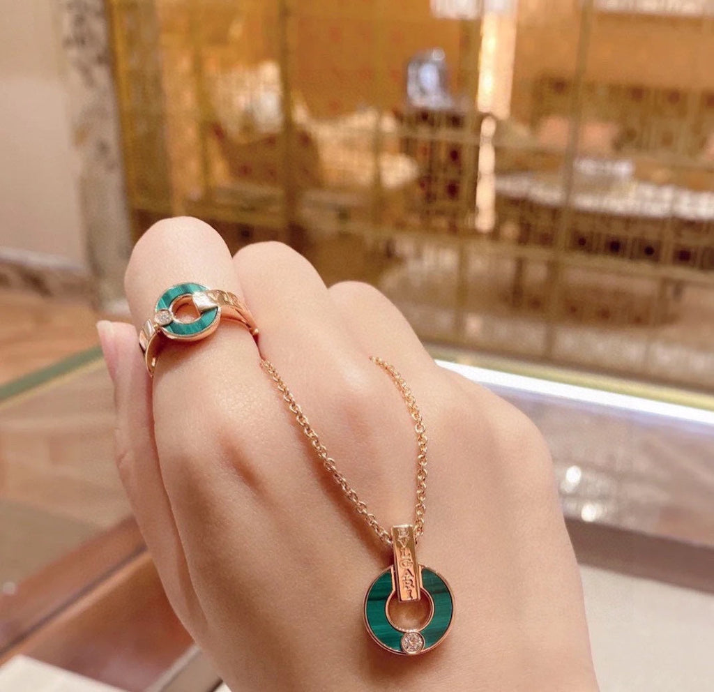 18K BVLGARI BV Malachite Ring