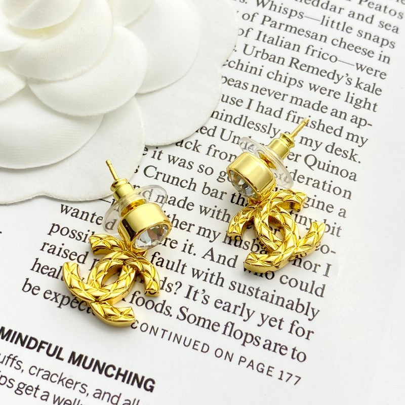 18K Chanel 26A Diamond Gold Earrings