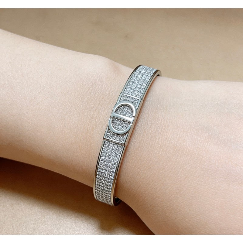 18K Dior Diamond Gold Bracelet