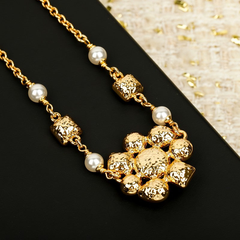 18K Chanel 26C Color Crystal Flower Bracelet