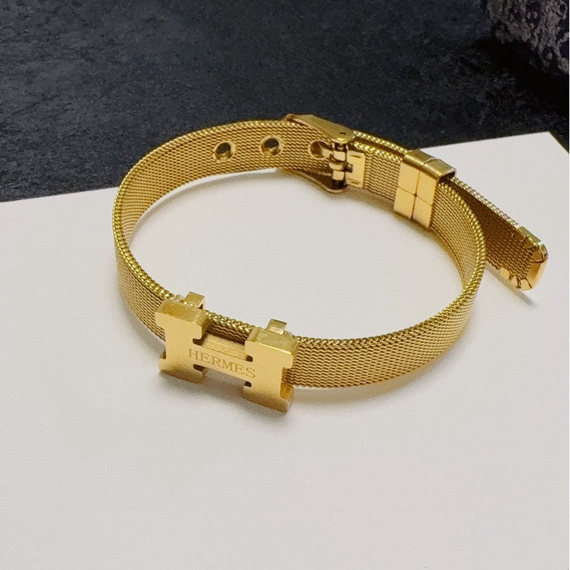 18K Clic Hermes Gold Chain Bracelet