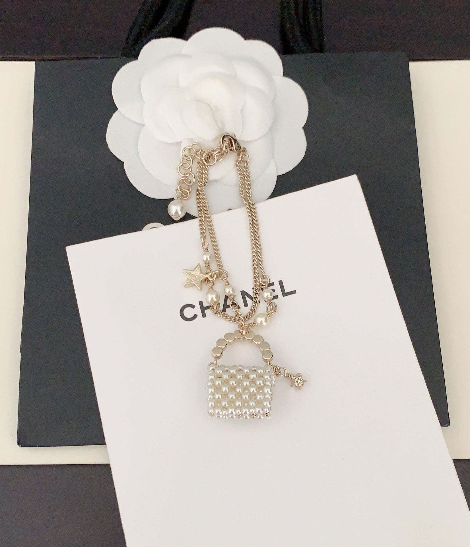 18K Chanel Bag Pendant Pearl Bracelet