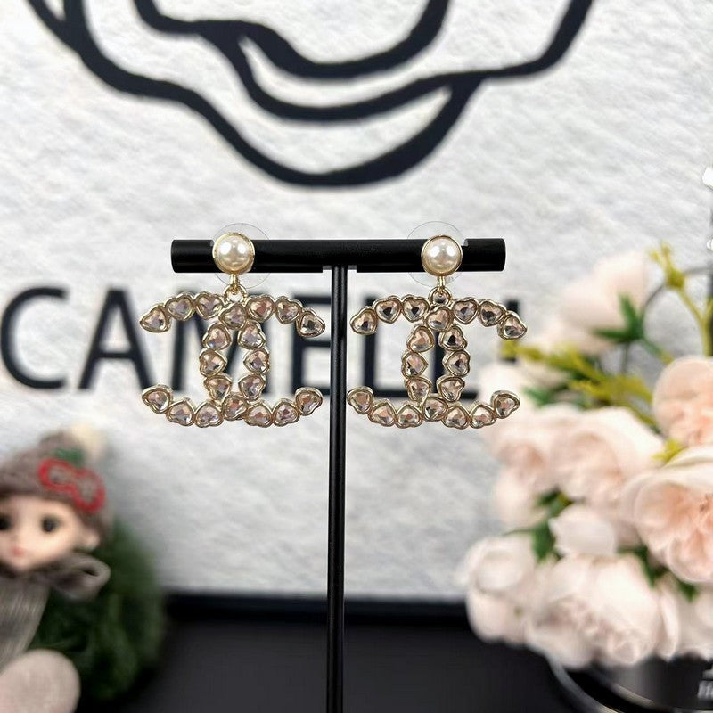 18K Chanel 25B Crystal Small Heart Earrings