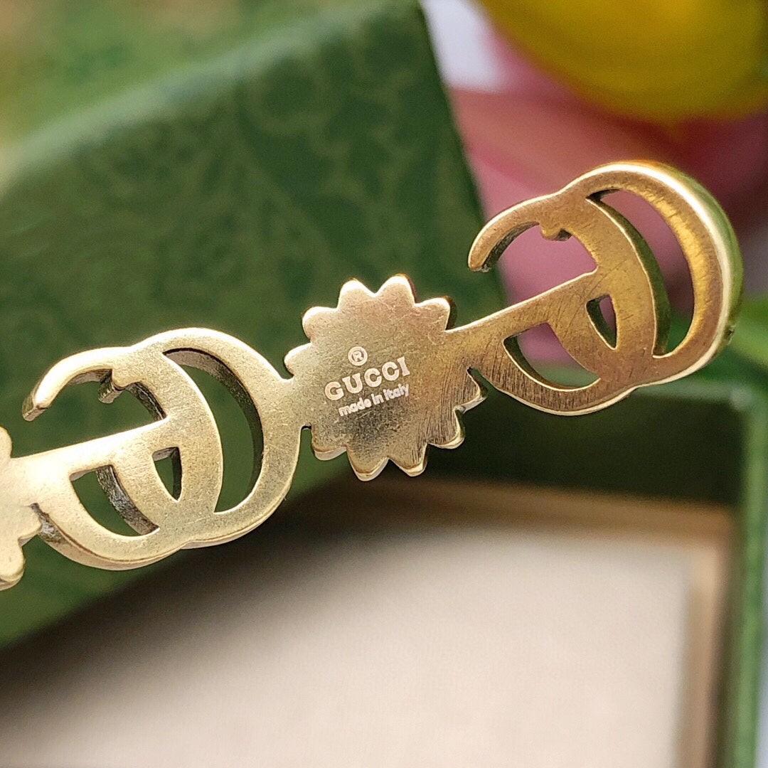 18K Gucci Flowers Open Cuff Bracelet
