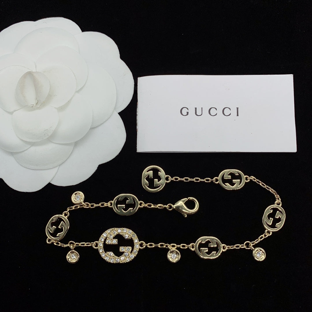 18K Gucci Chain Bracelet