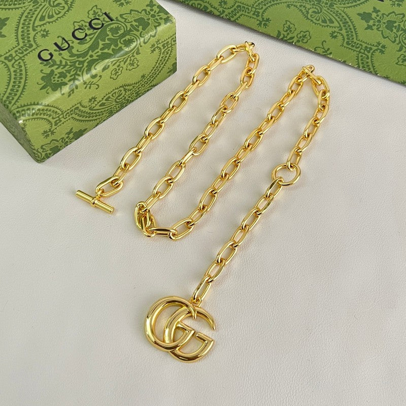 18K Gucci Big Gold Necklace