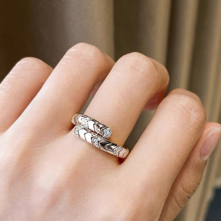18K BVLGARI BV Serpenti Viper Pave Diamond Ring