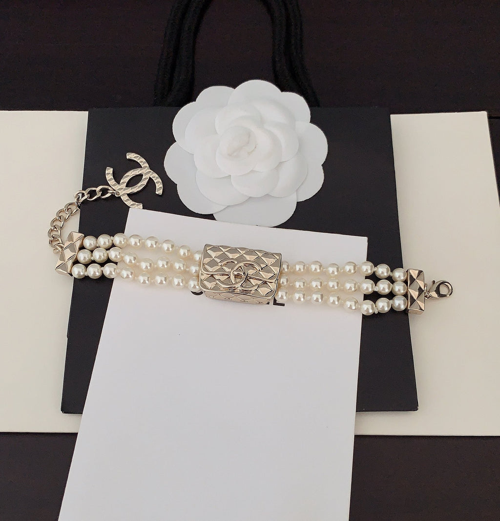 18K Chanel Bag Pearls Chain Bracelet