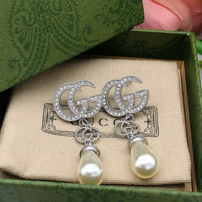 18K Gucci Diamond Pearl Drop Earrings