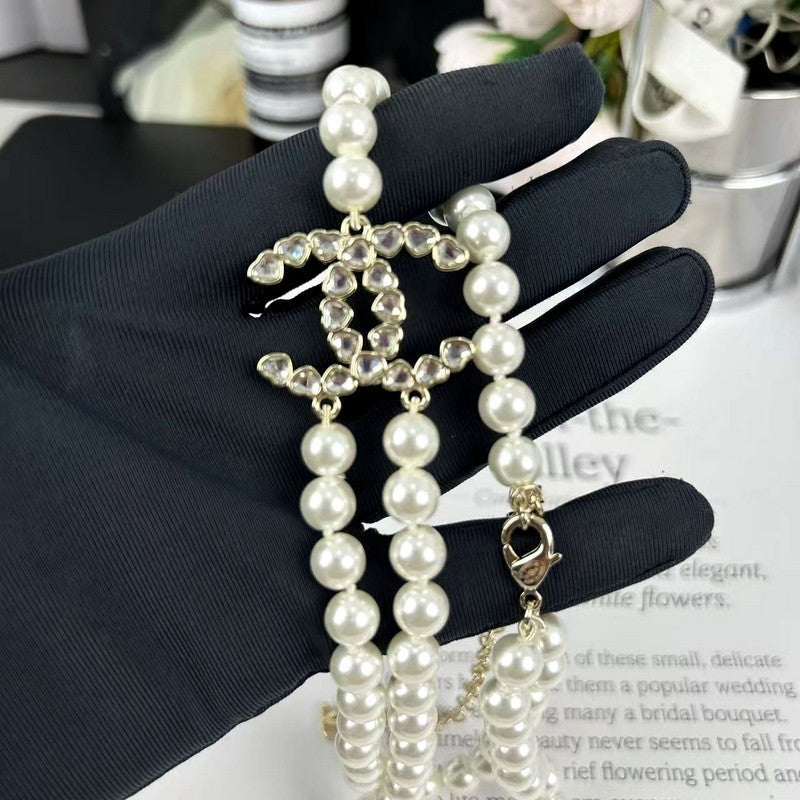 18K Chanel 25B Long Pearls Necklace