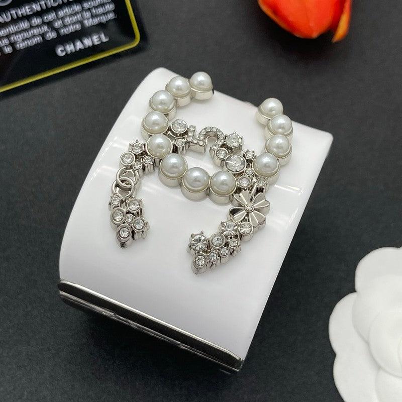 18K Chanel Pearl & Diamond White Cuff Bracelet