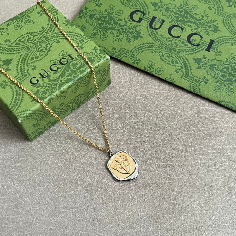 18K Gucci Gold Necklace