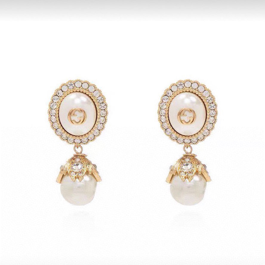 18K Gucci Pearl Earrings