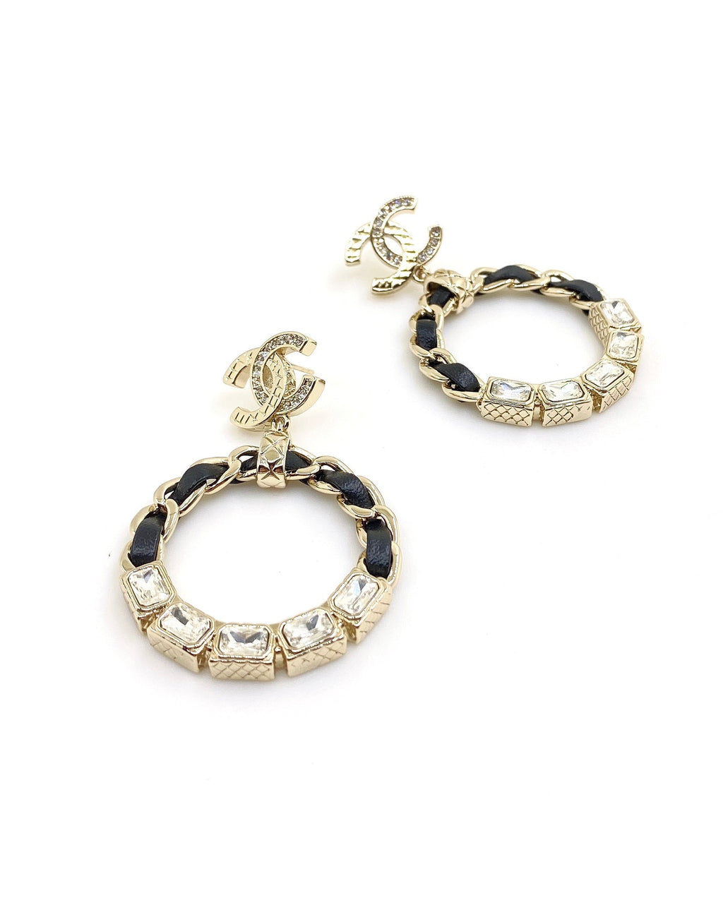 18K Chanel Round Crystals Earrings