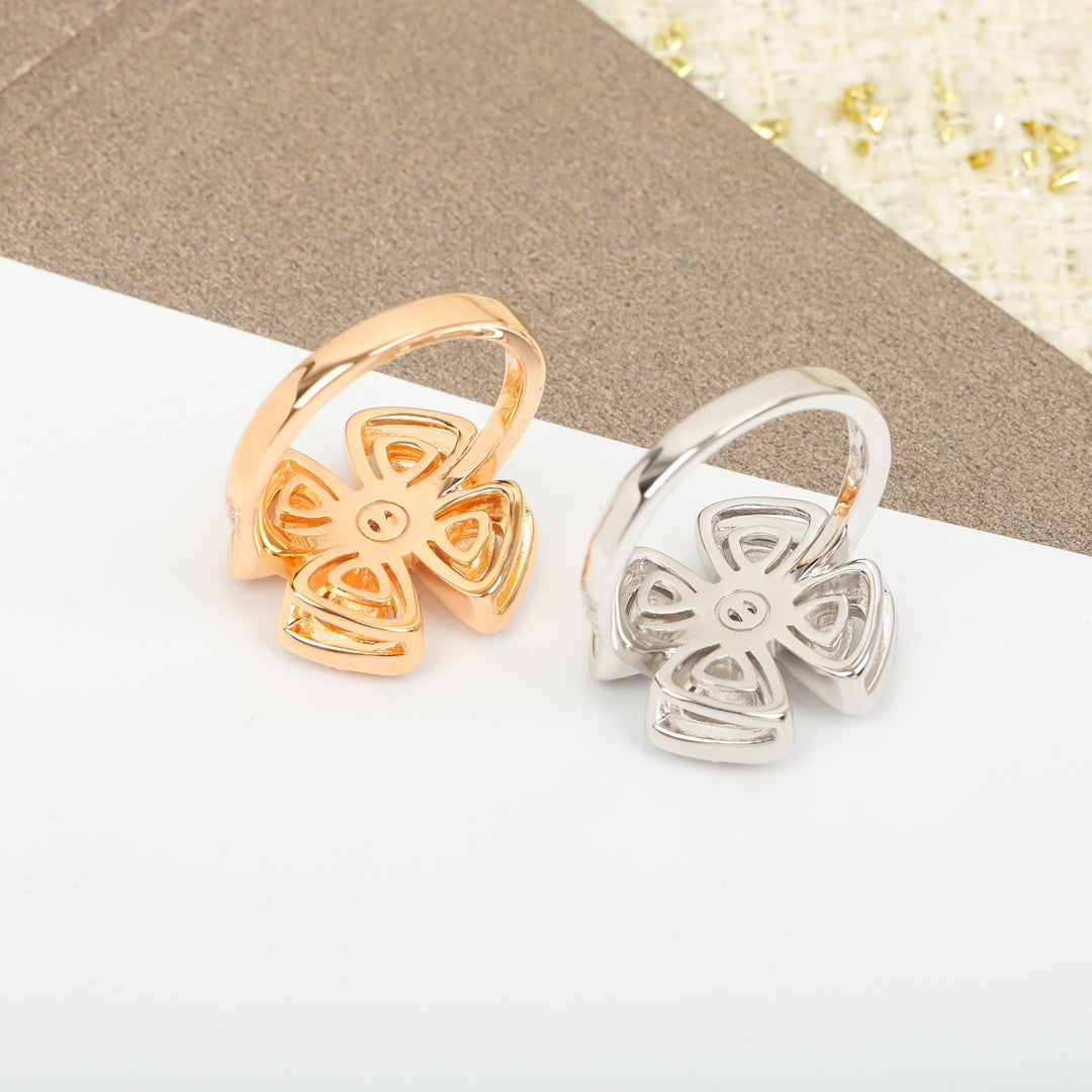 18K BVLGARI BV Fiorever Ring