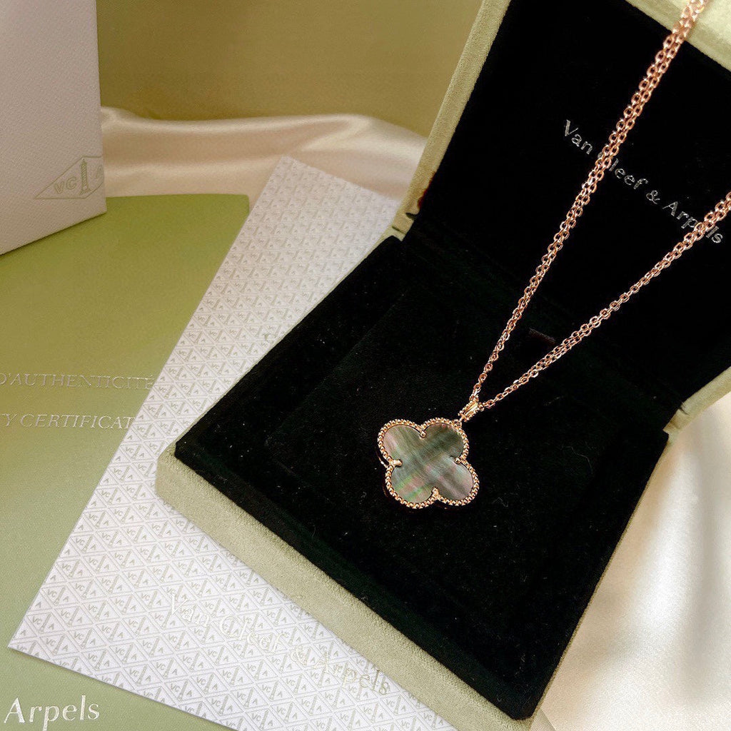 18K Van Cleef & Arpels Magic Alhambra One Motif Pearl Necklace