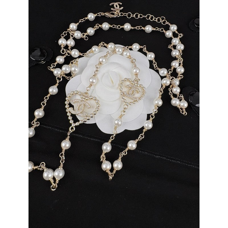 18K Chanel Heart Long Pearl Necklace