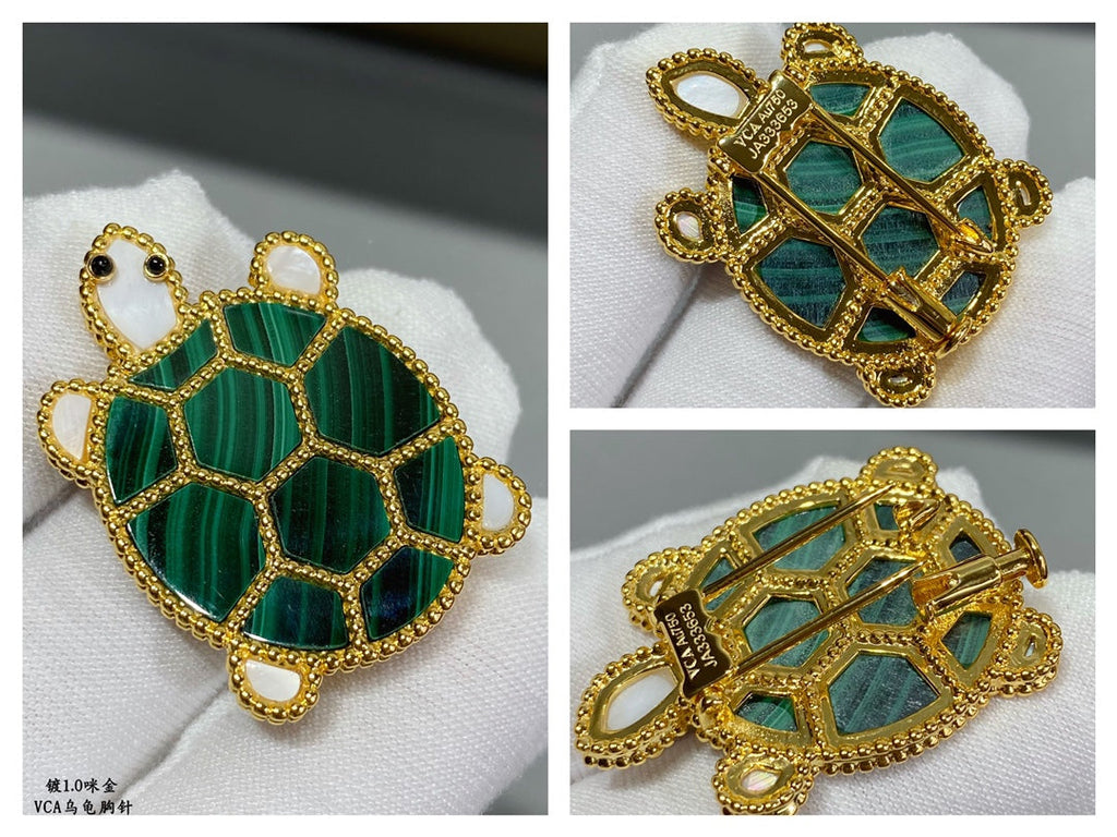 18K Van Cleef & Arpels Lucky Animals Turtle Clip Brooch