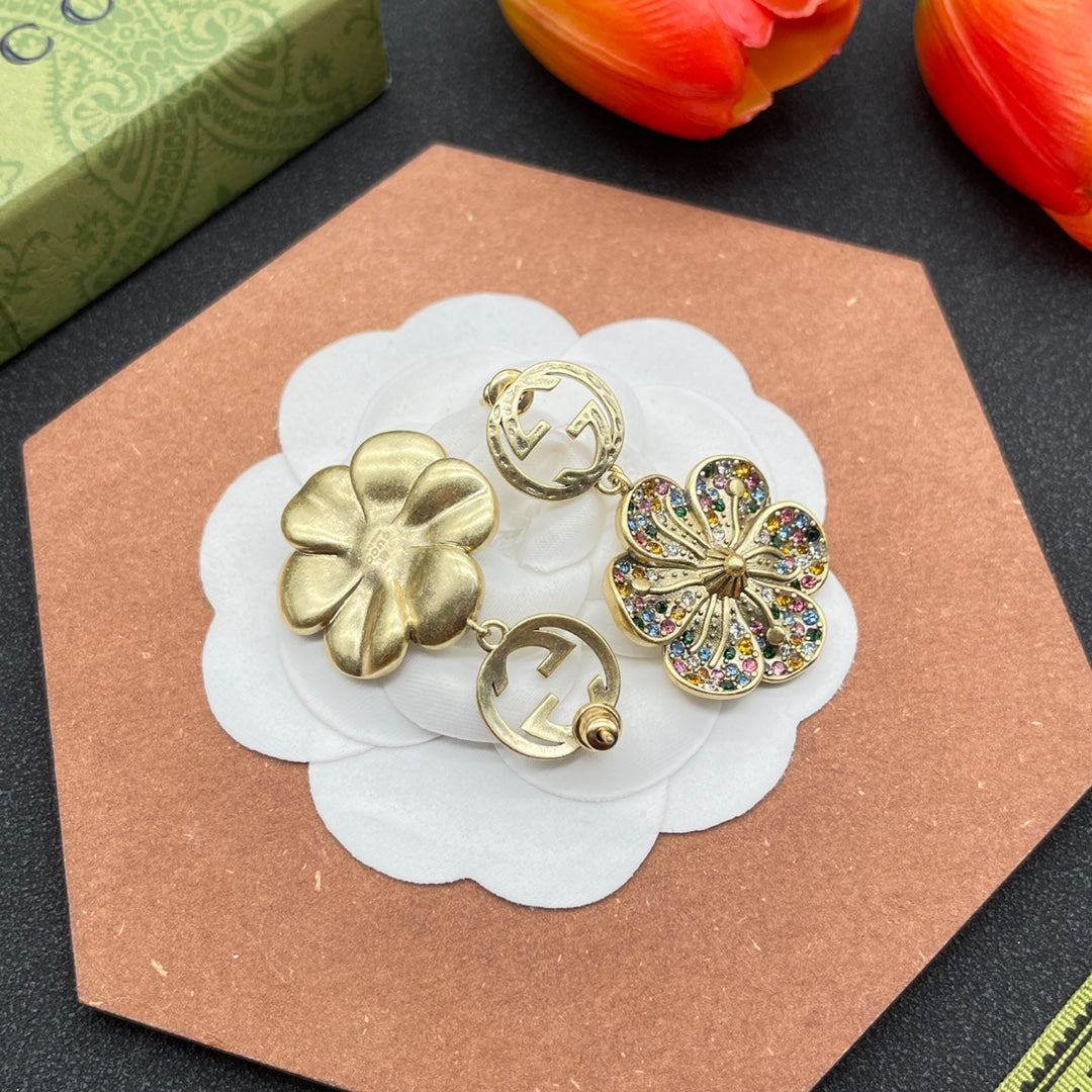 18K Gucci Color Crystals Flower Earrings
