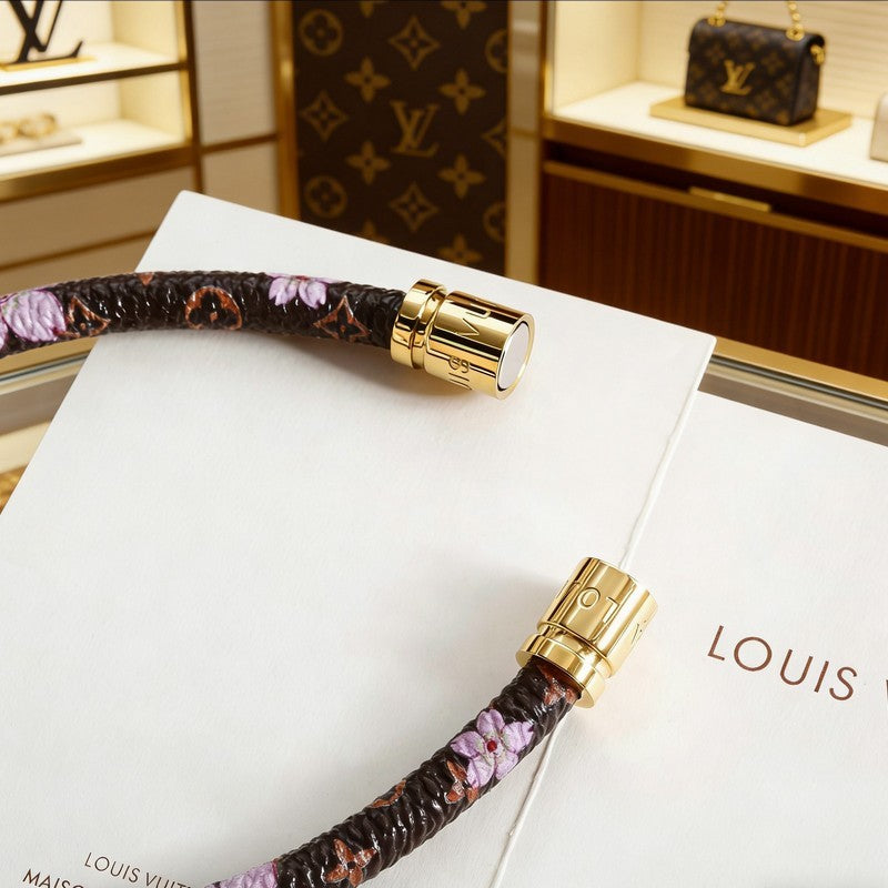 18K Louis Vuitton Keep It Blossoms Bracelet