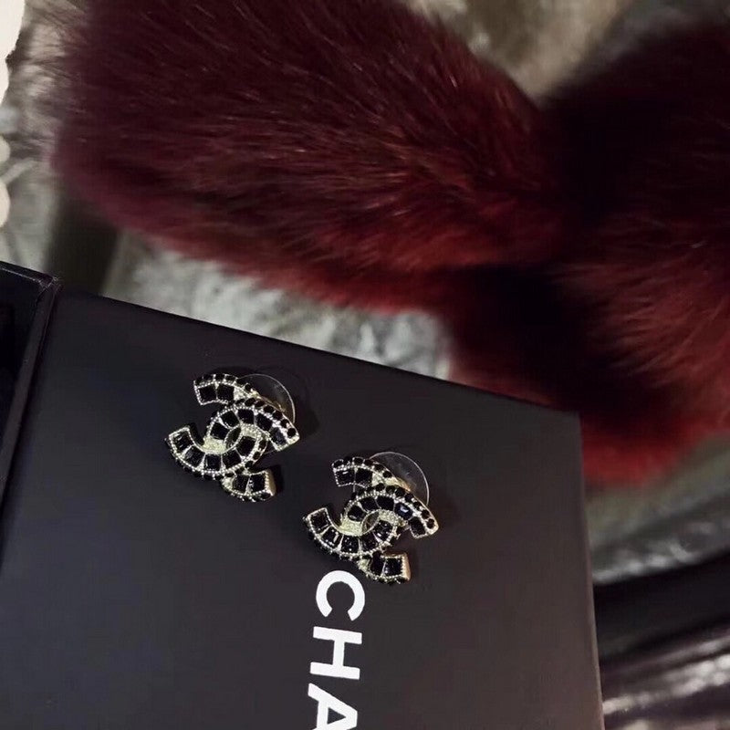 18K Chanel Black Crystals Earrings