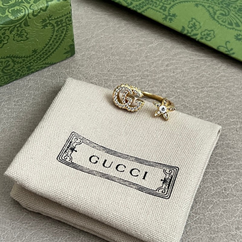 18K Gucci Flower Diamond Gold Ring