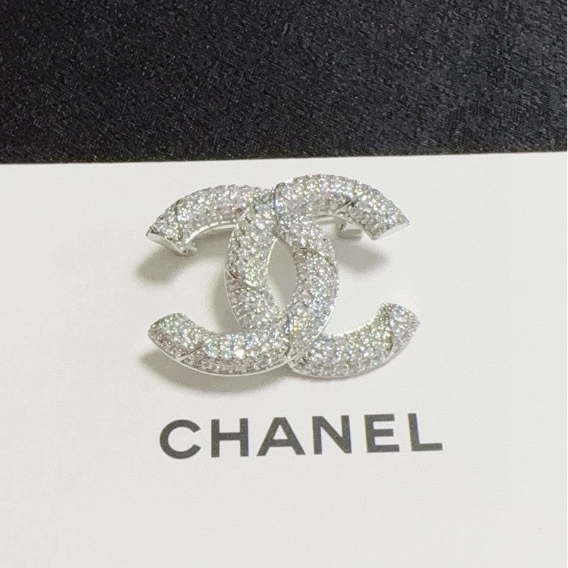 18K Chanel White Gold Diamond Brooch