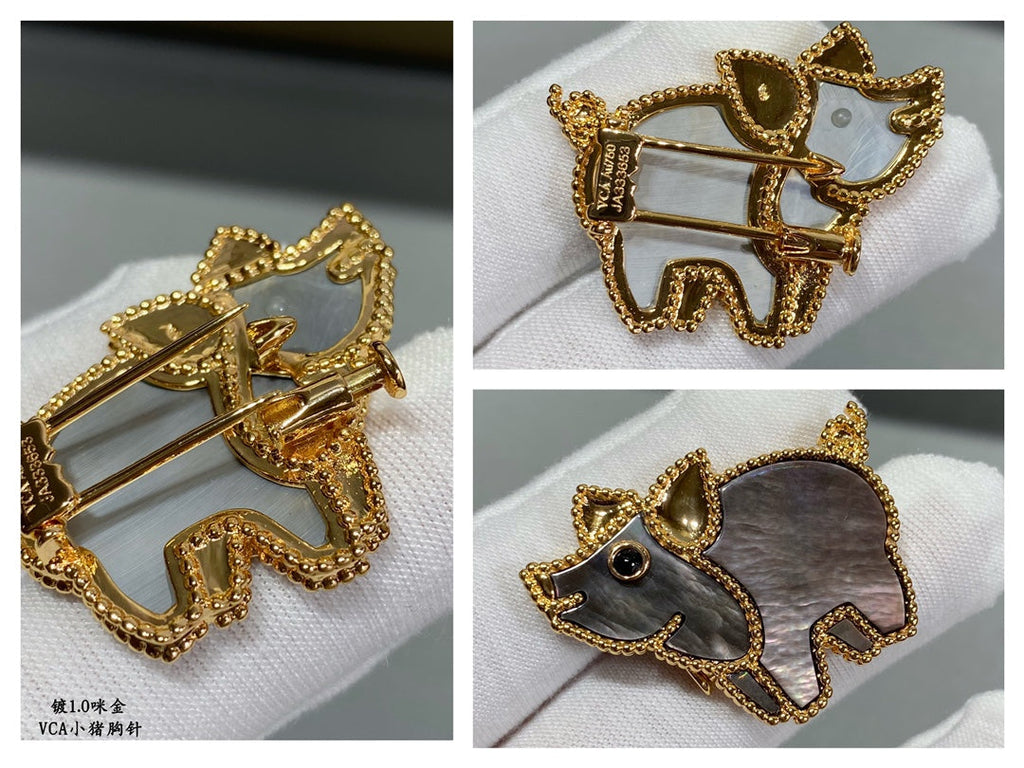 18K Van Cleef & Arpels Lucky Animals Pig Clip Brooch