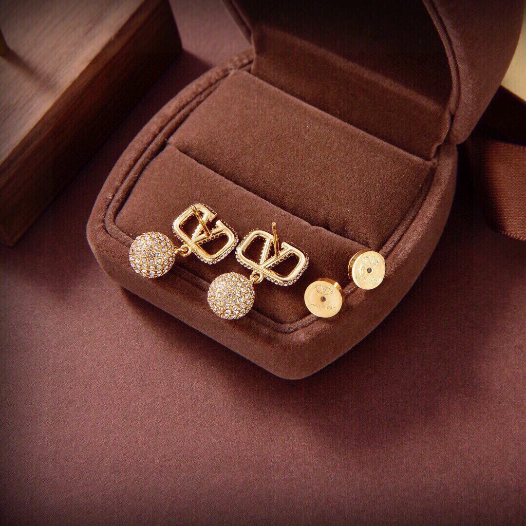 18K Valentino Vlogo Diamonds Earrings